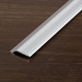 PROFINISH sujungimo profilis klijuojamas